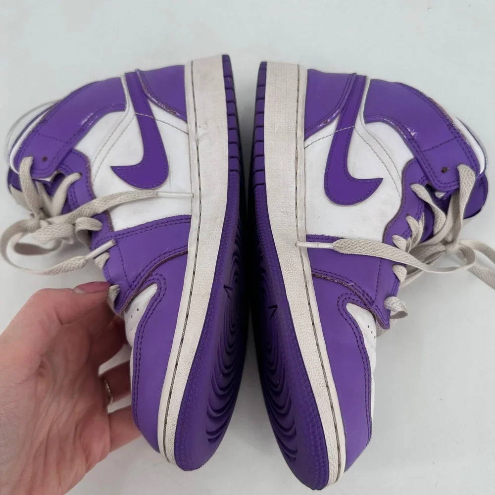 Kids Nike Air Jordan 1 Mid SE Venom Purple White High Top‎ Sneakers Sz 5.5Y